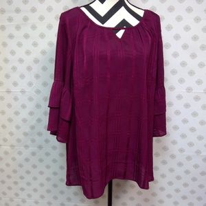 CLOSET CLOSING 4/30/21 Roz & Ali Bell  Blouse